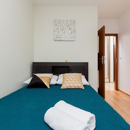 Apartament Na Woli Sowinskiego By Noclegi Renters ワルシャワ エクステリア 写真