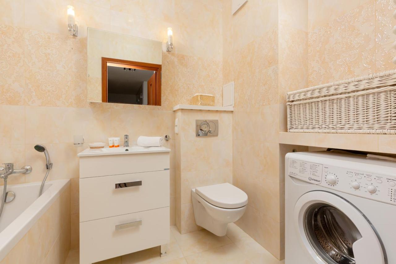 Apartament Na Woli Sowinskiego By Noclegi Renters ワルシャワ エクステリア 写真